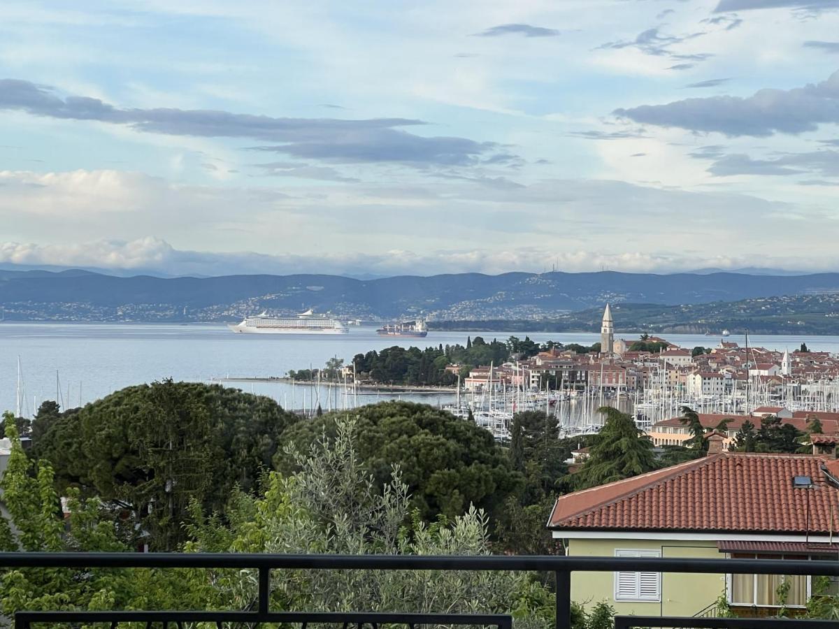 Magnolia * Izola
